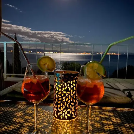 - 150m To The - Infinity Pool - Incredible Sea View - Fitness